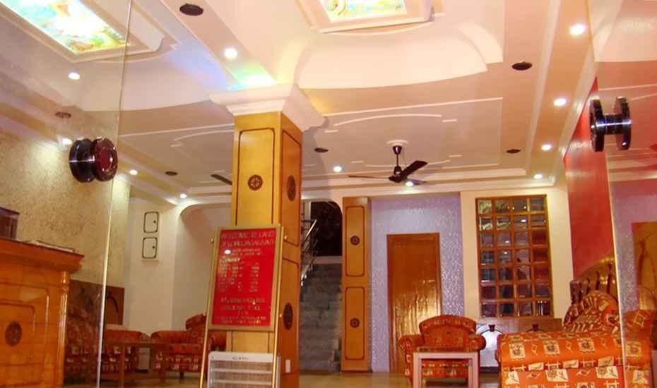 Hotel Dream Land Phulabāni Exterior foto